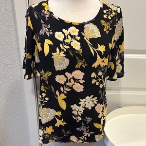 EUC LOFT Black and Yellow Floral Short Sleeve Top